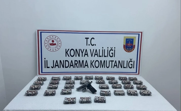Konya’da jandarma ekiplerinden uyuşturucu operasyonu: 3 tutuklama