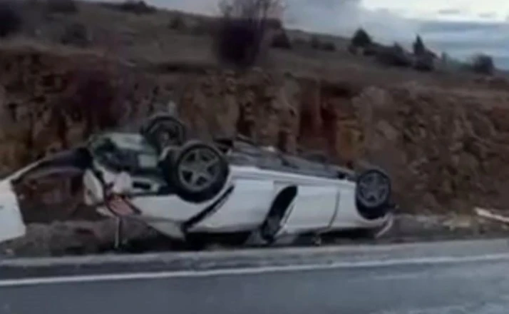 Konya'da otomobil devrildi: 4 yaralı