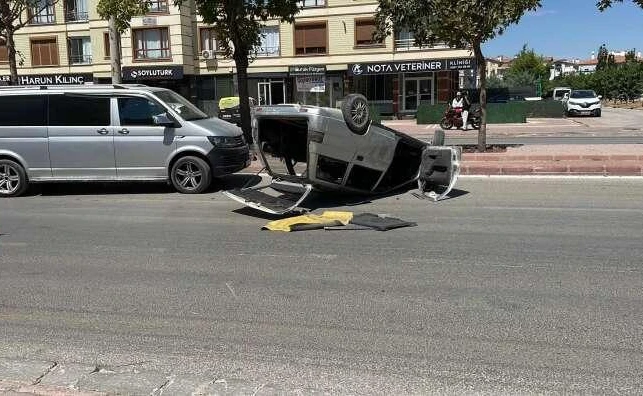Konya’da otomobil takla attı! İtfaiye müdahale etti