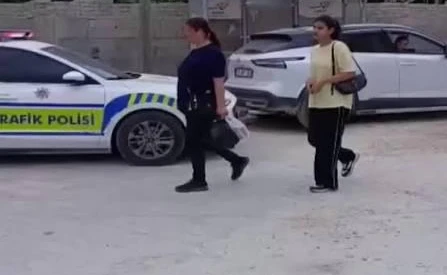 Konya’da polisler YKS için seferber oldu! Öğrencileri sınava yetiştirdiler