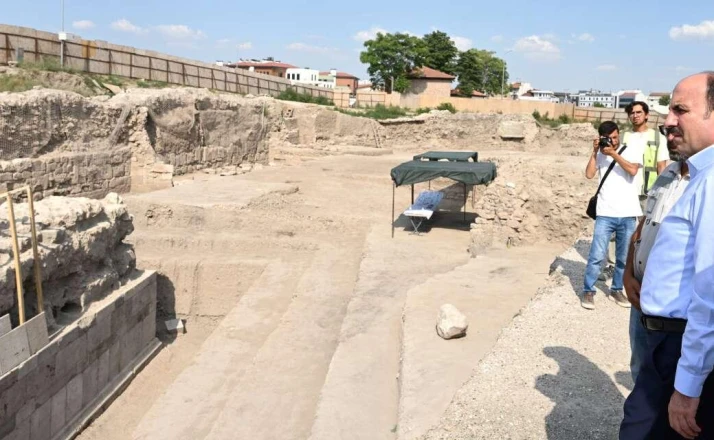Konya’da Selçuklu surlarının izleri gün yüzüne çıktı