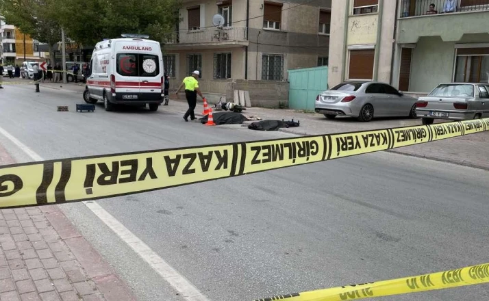 Konya'daki beton mikseri kazasında hayatını kaybeden sürücü son yolculuğuna uğurlandı