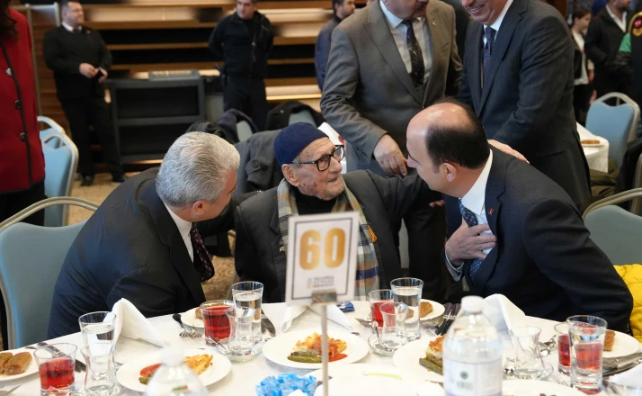 Konya’daki şehit aileleri, gaziler ve gazi yakınları 'Büyük Aile Sofrası'nda buluştu