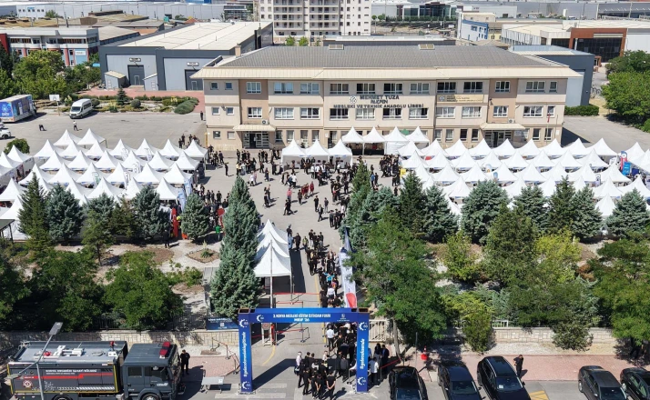 Konya Mesleki Eğitim İstihdam Fuarı, bu yıl 3. kez kapılarını açtı