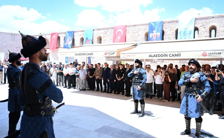 Konya’nın Darülmülk oluşunun 929. yılında Selçuklu sultanları anıldı