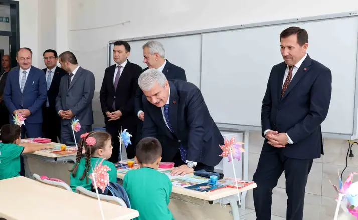 Konya siyaseti öğrencilerle bir araya geldi