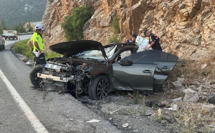 Konya Yolunda Feci Kaza! İlknur Öğretmen Hayatını Kaybetti