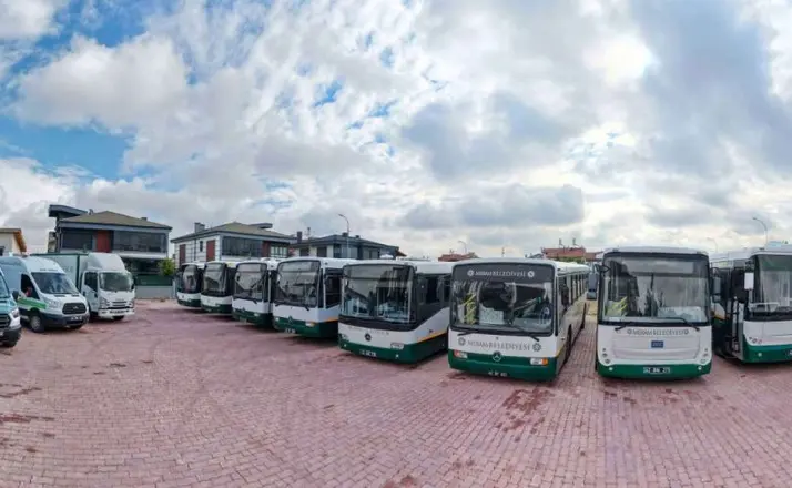 Konya’da 2 yeni araçla Meram’ın taziye filosu 10’a çıktı