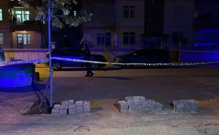 Konya'da Boşanma Aşamasındaki Eşinin Silahlı Saldırısına Uğrayan Vennaz Elbük Hayatını Kaybetti