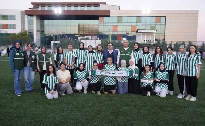 Konya’da kız çocukları için anlamlı dostluk maçı