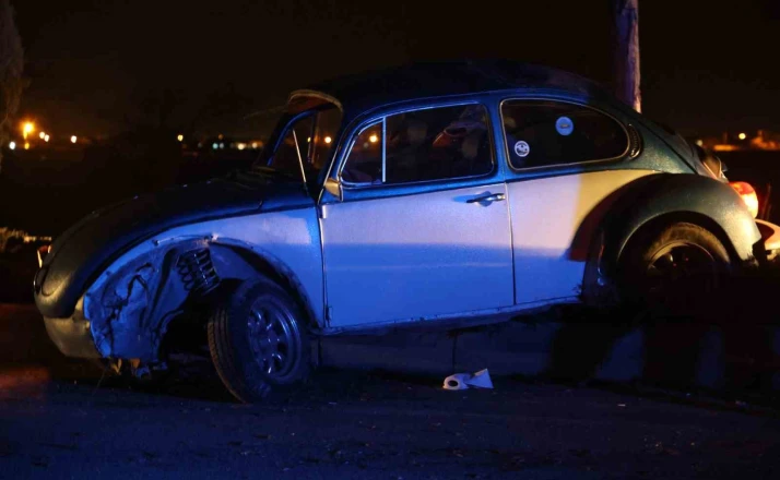 Konya’da kontrolden çıkan otomobil takla attı: 3 yaralı