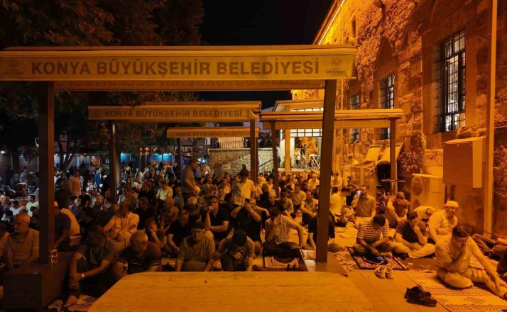 Konya’da Mevlid Kandili coşkusu