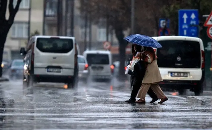 Konya’nın 11 ilçesine gök gürültülü sağanak geliyor