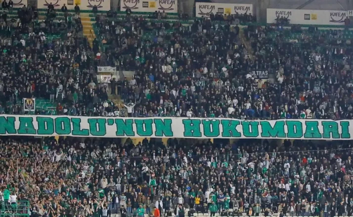 Konyaspor’a kart bloke ve para cezası