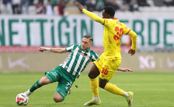 Konyaspor’da Melih İbrahimoğlu sakatlığı can sıktı