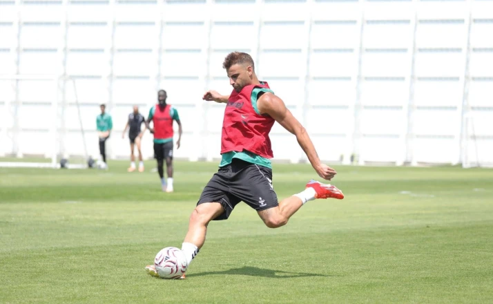 Konyaspor, Fenerbahçe maçı hazırlıklarını sürdürdü