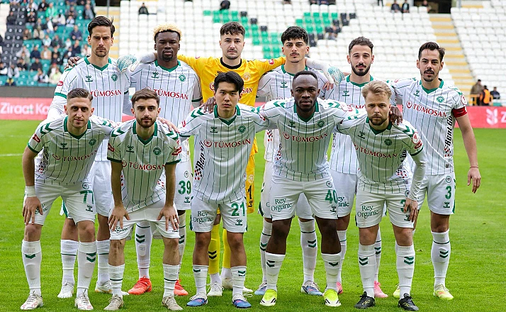 Konyaspor İlhan Palut ile galibiyet peşinde! Haydi Anadolu Kartalı!