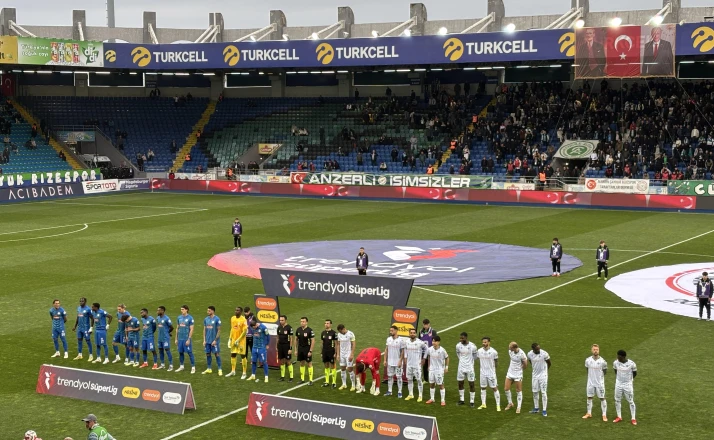 Konyaspor ilk devrede berabere 1-1
