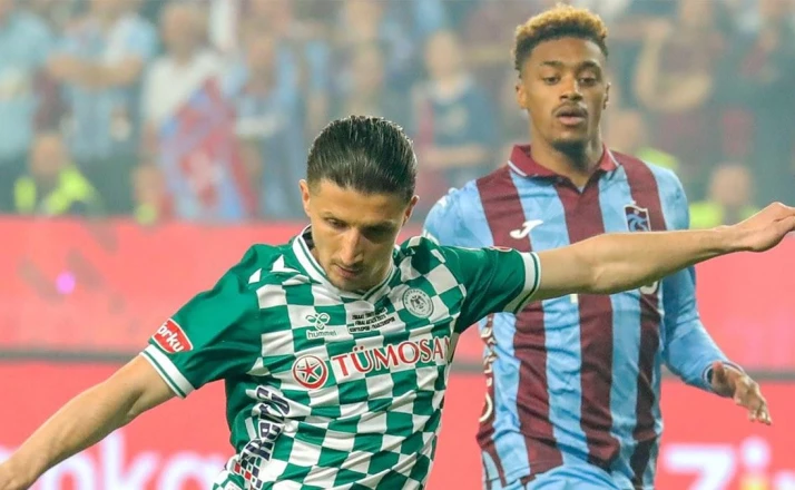 Konyaspor Kupa finalinde ilk yarıyı geride kapattı: 1-0