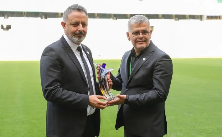 Konyaspor'da icra tartışması sürüyor! Atiker'den eski yöneticilere çağrı