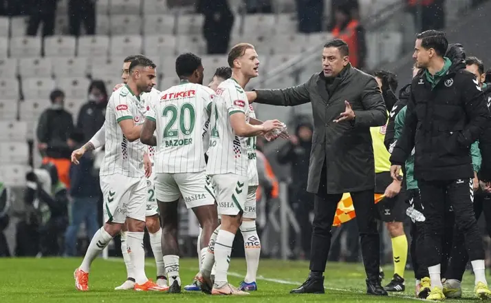 Konyaspor’un eski hocası Çağdaş Atan’a Süper Lig’den talip!