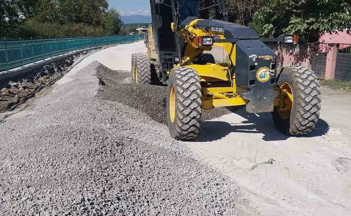 Köylerde kış öncesi son çalışmalar sürüyor

