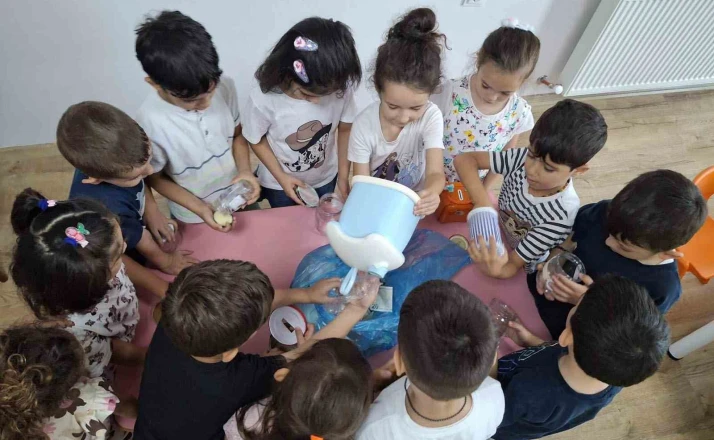 Kur’an kursu öğrencilerinden unutulmayacak bağış 