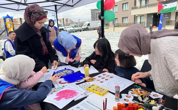 LİMAN Gönüllüler Platformu, Filistinli çocuklarla bayram sevincini paylaştı