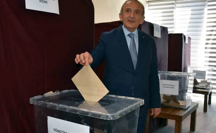 Manisa TSO’da Mehmet Yılmaz’la üçüncü dönem

