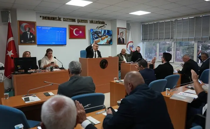 Meclis 17 gündem maddesini karara bağlandı
