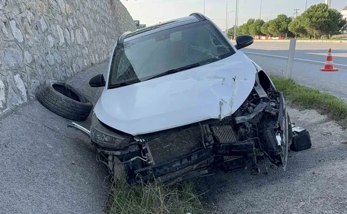 Mersin’den üniversite kaydı için Samsun’a gelen aile kaza yaptı: 5 yaralı
