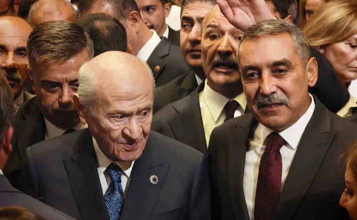 MHP Lideri Bahçeli: "Yeni Partinin Cumhurbaşkanımız salondayken ayrılması siyasi açıdan doğru olmamıştır"
