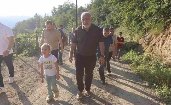 Minik Aysima istedi, Başkan Sandıkçı yaptı
