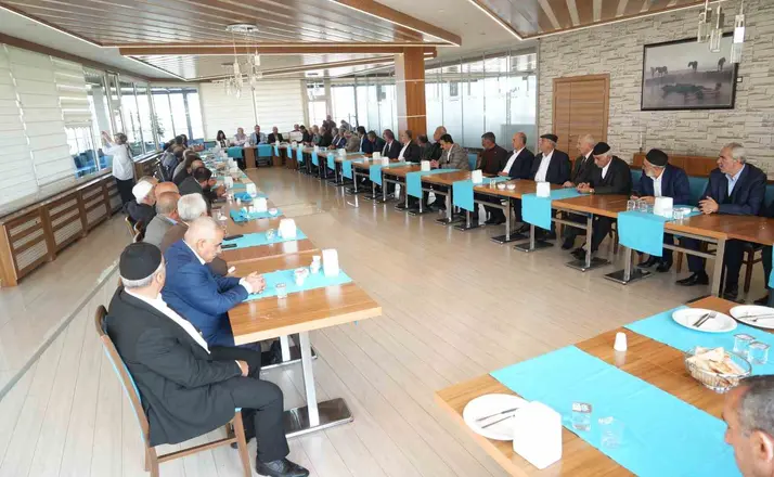 Muş’ta kanaat önderlerinden ‘Terörsüz Türkiye’ sürecine destek
