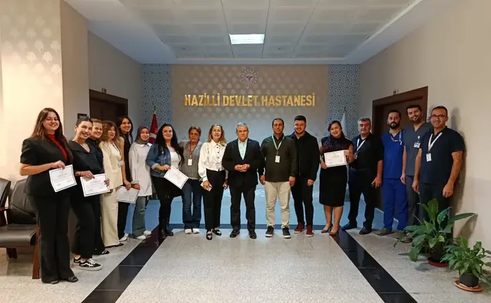 Nazilli’de acil bakım hemşireleri sertifikalarını aldı
