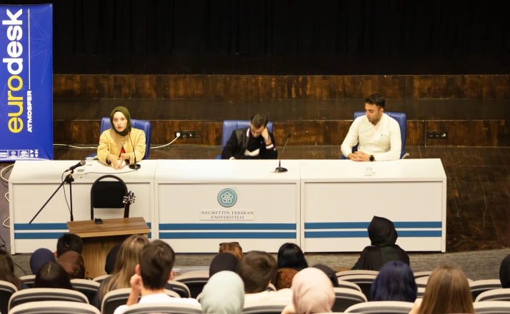 NEÜ’de ErasmusDays kapsamında Avrupa'daki eğitim fırsatları tanıtıldı