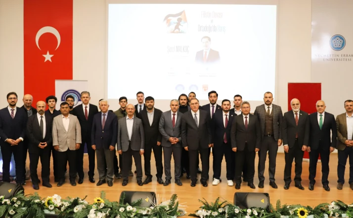 NEÜ'de Filistin ve Orta Doğu barışı konuşuldu