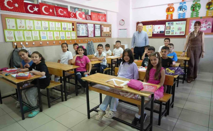 Niğde’de Halk Eğitim Merkezi’nin yaz okuluna rekor ilgi: Kurslara bin 71 öğrenci katıldı 