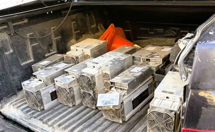 Nusaybin’de kaçak elektrikle kripto para üretimi
