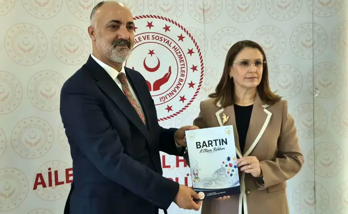 Otizmlere yol haritası olacak "rehber" hazırlandı
