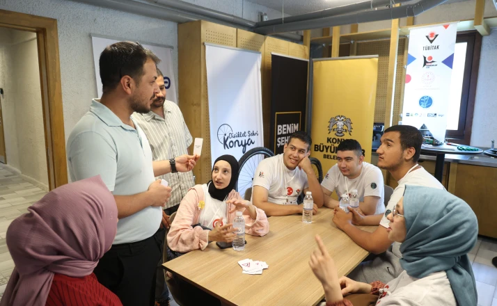 Özel öğrenciler Velespit Müzesi’nde bisiklet tarihini keşfetti