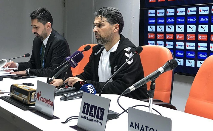 Palut’tan net mesaj: Gecemizi gündüzümüze katmamız lazım!