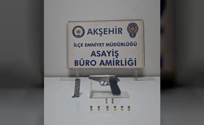 Polis düğünü izledi, havaya ateş eden şahsı suçüstü yakaladı