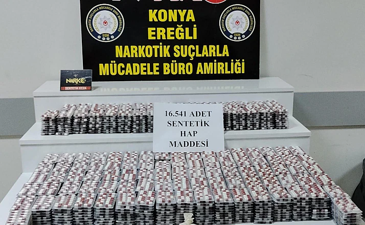 Polisten zehir sevkiyatına darbe: Binlerce hap ele geçirildi