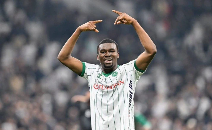 PSV’nin genç yıldızı Nagalo için Konyaspor’dan net tavır! Görüşme olmayacak!