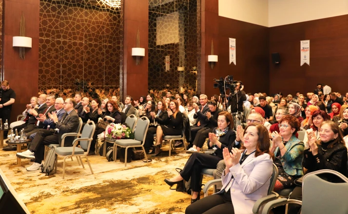 Sağlıklı nesiller için bilim insanları Konya’da buluştu