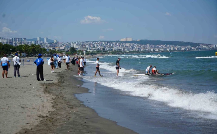 Samsun’da Deniz Küreği Türkiye Şampiyonası başladı 