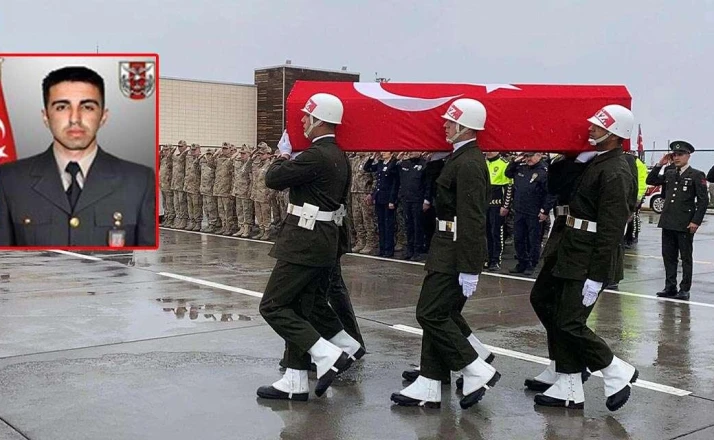 Şehit Selman Akarsel’in naaşı memleketi Konya’ya gönderildi