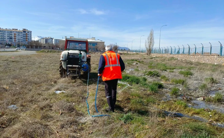 Seydişehir Belediyesinden Larvasit İlaçlama Çalışması