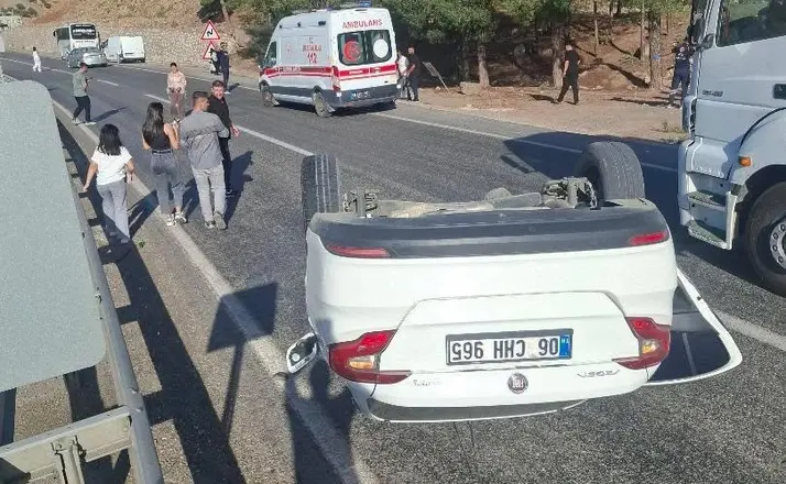 Siirt’te otomobil takla attı: 2 kişi ölümden döndü
